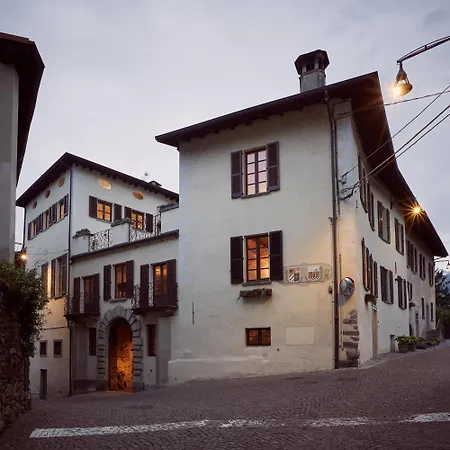 Bed & Breakfast Le Corti Dei Sassi